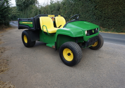 John Deere TE gator, electric utility vehicle