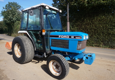 Ford 1920 compact tractor with full cab